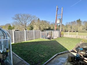 Photo 16- click for photo gallery